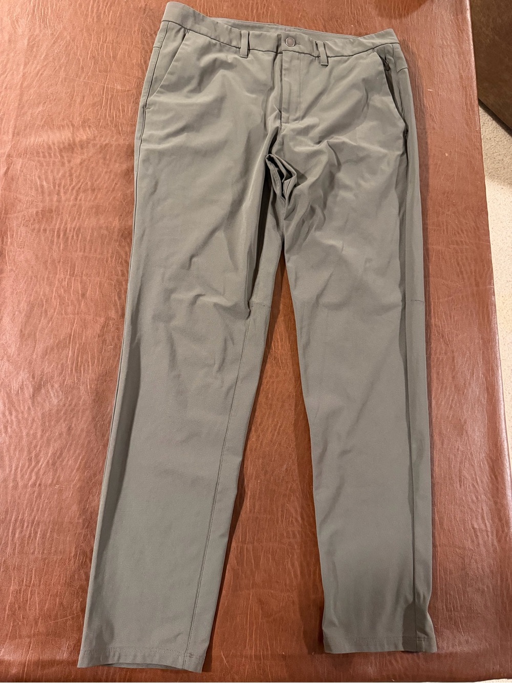 Men's CRZ Yoga 34 Olive Green Casual Pants